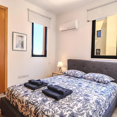 Isabella One Bedroom *